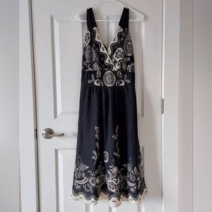 🎈Dressbarn Black & Cream Floral Dress